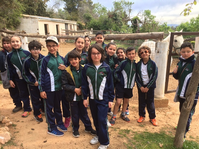 4º de Primaria en la finca “El Regajo”  (Ayora).