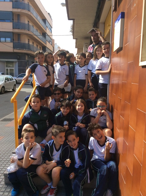 Fantasía en la Biblioteca (Primaria 3ºA y B)