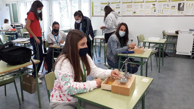 ¡Investiga, salva el planeta!